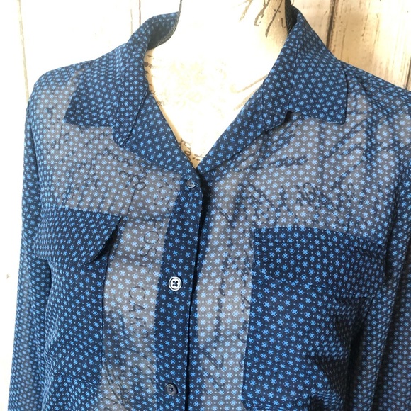 EUC Sheer Old Navy Patterned Polyester Blouse - Picture 3 of 7